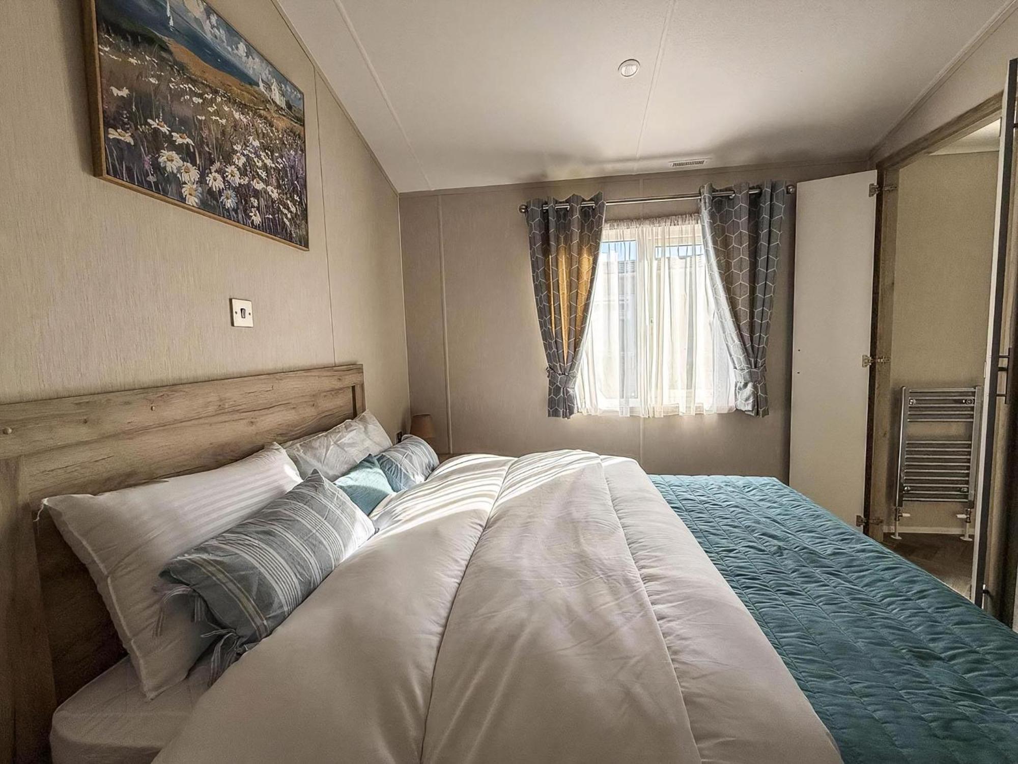 Stunning 6 Berth Lodge With Full Sea Views In Suffolk Ref 68007Cr Lowestoft Exteriér fotografie