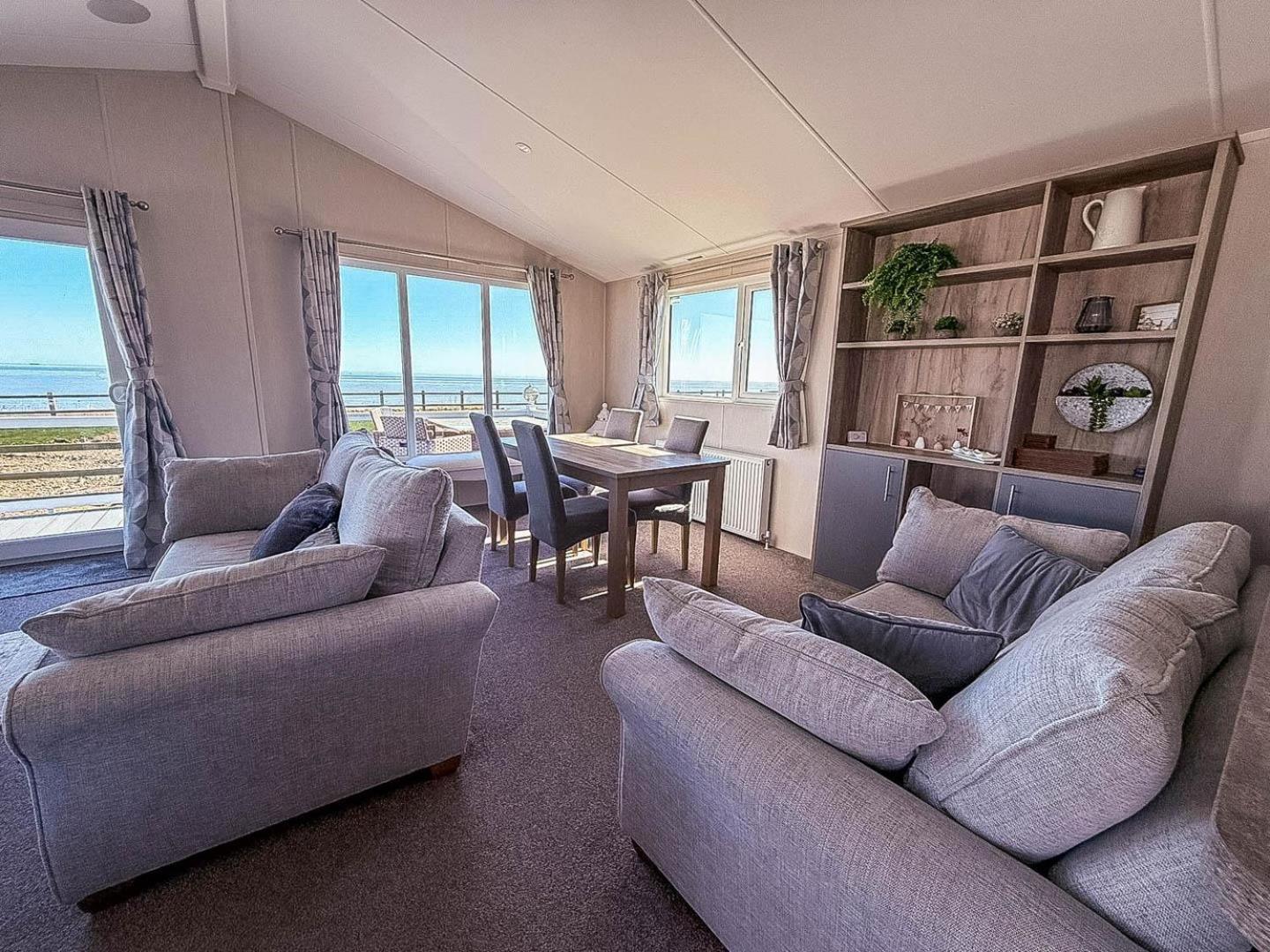 Stunning 6 Berth Lodge With Full Sea Views In Suffolk Ref 68007Cr Lowestoft Exteriér fotografie
